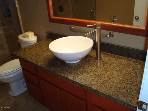 3910 E Rockwood Dr, Phoenix, AZ 85050 photo 15