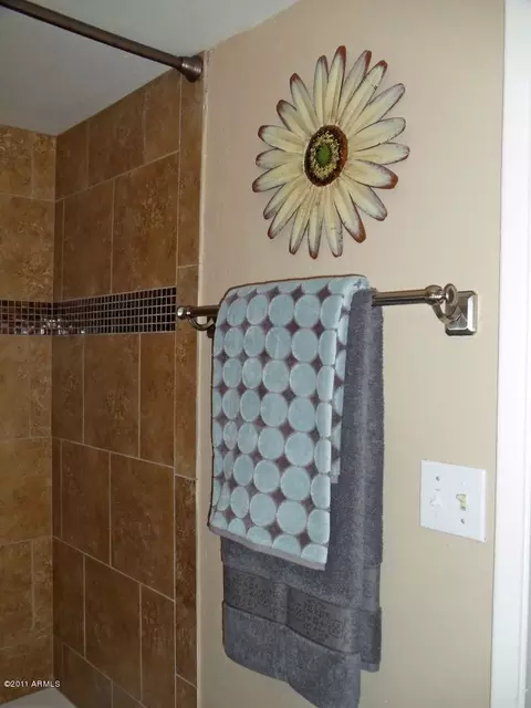 4241 N 73rd Ave, Phoenix, AZ 85033 photo 22