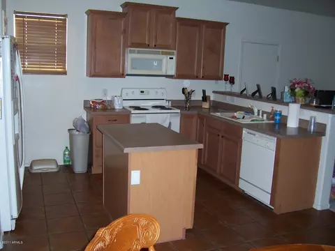 4142 W Irwin Ave, Phoenix, AZ 85041 photo 2