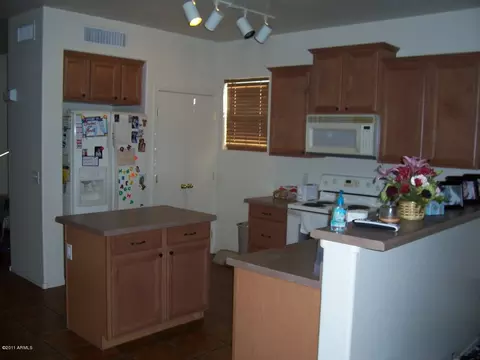 4142 W Irwin Ave, Phoenix, AZ 85041 photo 1