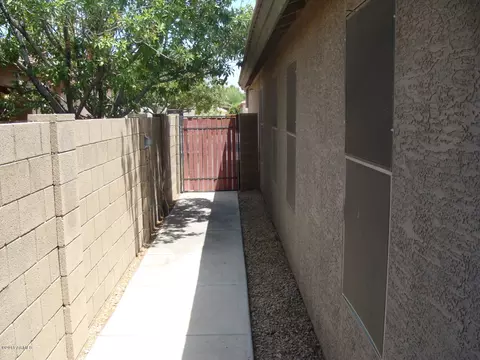 2161 E Arabian Dr, Gilbert, AZ 85296 photo 9