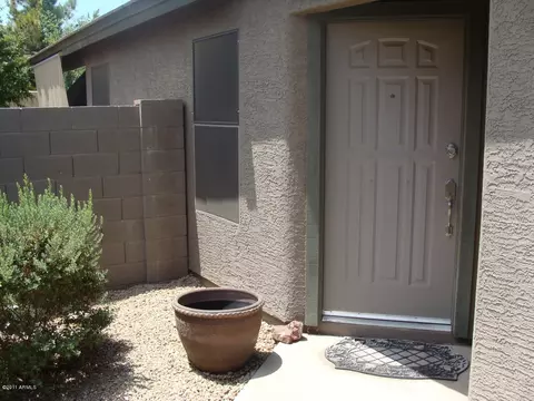 2161 E Arabian Dr, Gilbert, AZ 85296 photo 4