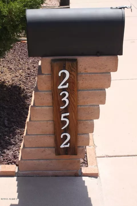 2352 E Manhatton Dr, Tempe, AZ 85282 photo 18