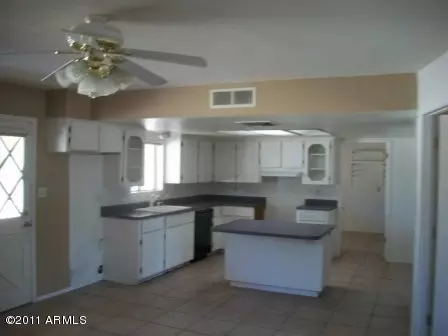 1519 E Glade Ave, Mesa, AZ 85204 photo 4