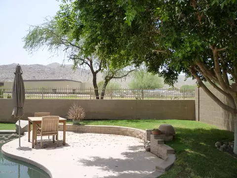 2631 E Gary Way, Phoenix, AZ 85042 photo 9