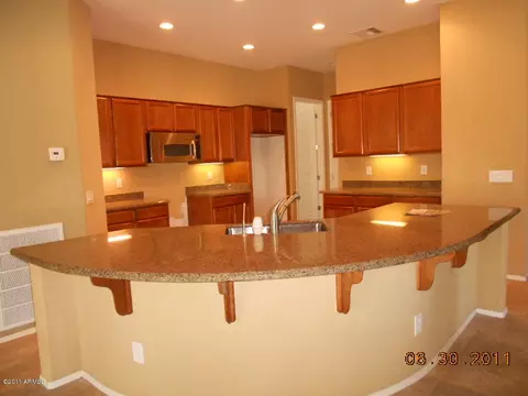 4233 E Carob Dr, Gilbert, AZ 85298 photo 5