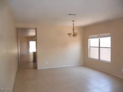 1013 E Beth Dr, Phoenix, AZ 85042 photo 6