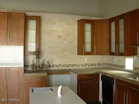 102 W Utopia Rd, Phoenix, AZ 85027 photo 9