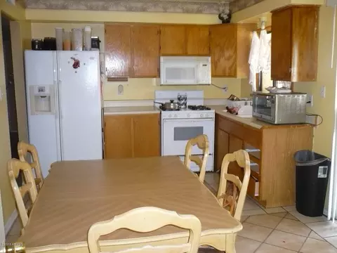 4347 E Michelle Dr, Phoenix, AZ 85032 photo 2