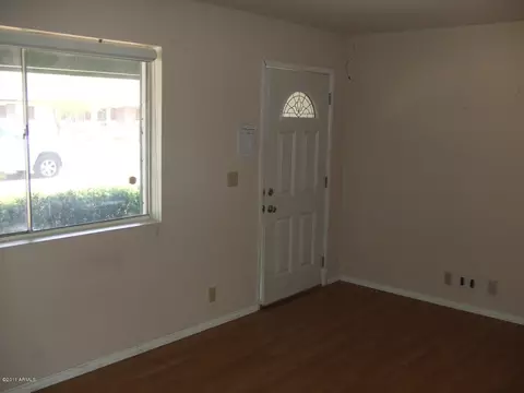 133 E Indigo St, Mesa, AZ 85201 photo 2
