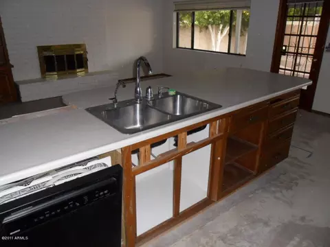 2112 E La Jolla Dr, Tempe, AZ 85282 photo 10