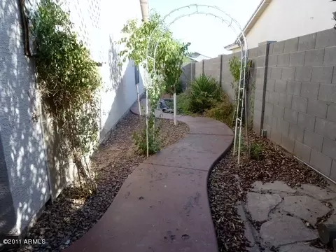 3708 E Derringer Way, Gilbert, AZ 85297 photo 4
