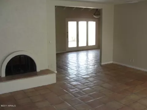 2030 E Alameda Dr, Tempe, AZ 85282 photo 2