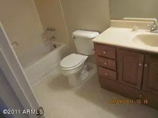 3933 E Shomi St, Phoenix, AZ 85044 photo 3