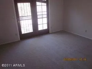 3933 E Shomi St, Phoenix, AZ 85044 photo 5
