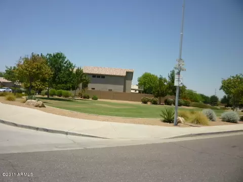 2624 E Beautiful Ln, Phoenix, AZ 85042 photo 35