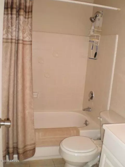 2602 E Sylvia St, Phoenix, AZ 85032 photo 9