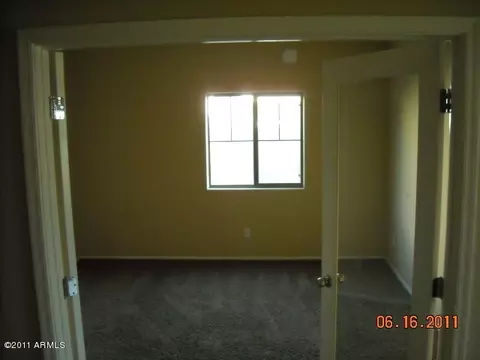 969 E Blue Spruce Ln, Gilbert, AZ 85298 photo 5