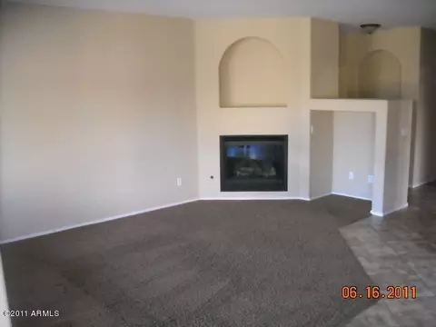 969 E Blue Spruce Ln, Gilbert, AZ 85298 photo 9