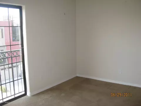 3419 E Lance Ln, Phoenix, AZ 85018 photo 5