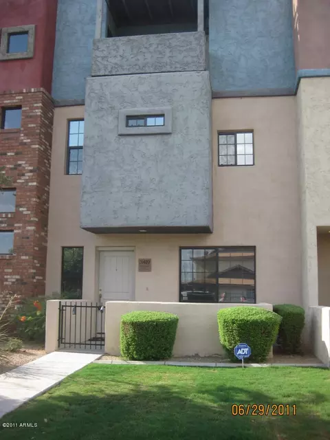 3419 E Lance Ln, Phoenix, AZ 85018 photo 1