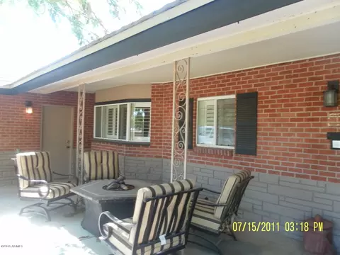 110 E Kaler Dr, Phoenix, AZ 85020 photo 2