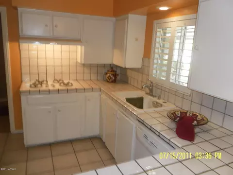 110 E Kaler Dr, Phoenix, AZ 85020 photo 6