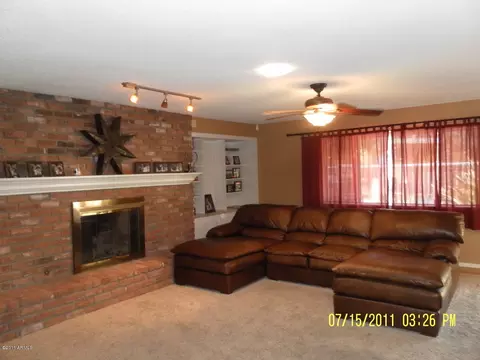 110 E Kaler Dr, Phoenix, AZ 85020 photo 5