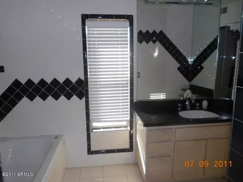 6341 E Camelot Dr, Mesa, AZ 85215 photo 8
