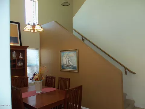 1731 E Branham Ln, Phoenix, AZ 85042 photo 8