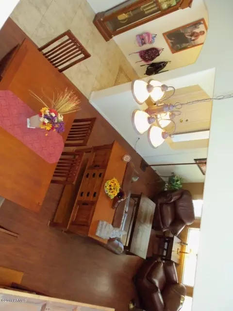 1731 E Branham Ln, Phoenix, AZ 85042 photo 13