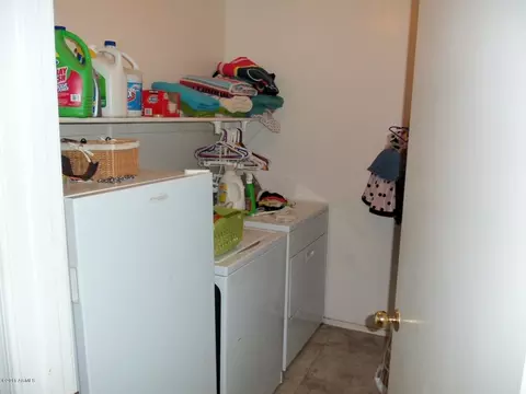 1731 E Branham Ln, Phoenix, AZ 85042 photo 29