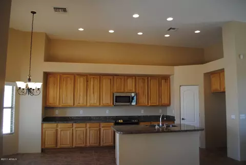 632 E Seco Pl, Phoenix, AZ 85086 photo 5