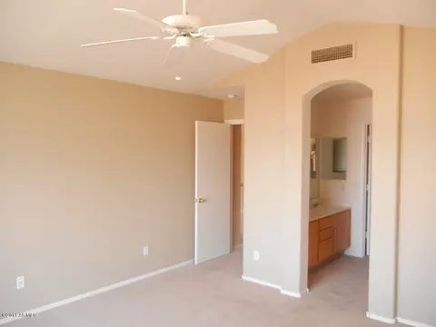 4694 E Lavender Ln, Phoenix, AZ 85044 photo 9