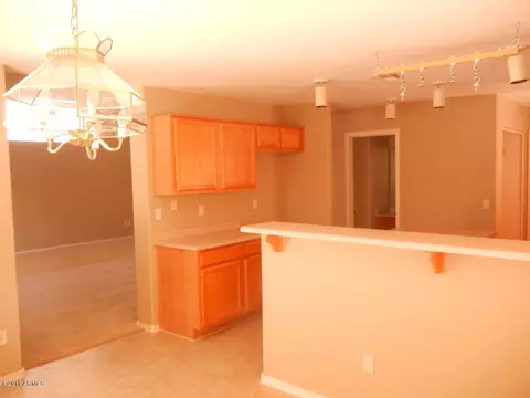 4694 E Lavender Ln, Phoenix, AZ 85044 photo 5