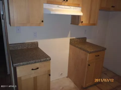 3030 E Clarendon Ave #5, Phoenix, AZ 85016 photo 9