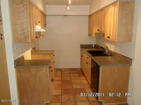 3030 E Clarendon Ave #5, Phoenix, AZ 85016 photo 10