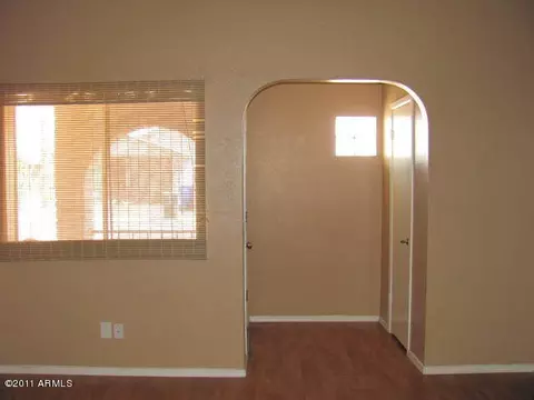 321 E Sequoia Dr, Phoenix, AZ 85024 photo 2