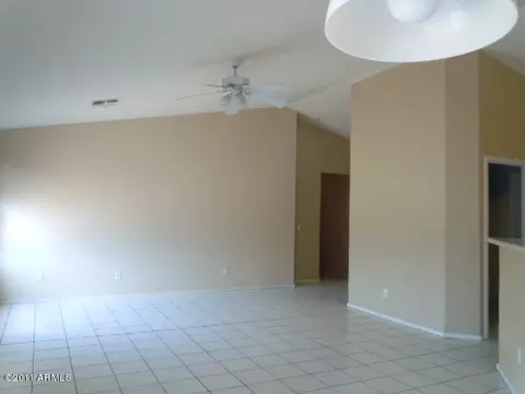 1353 E Amelia Ave, Phoenix, AZ 85014 photo 3