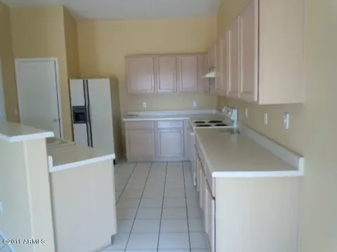 1353 E Amelia Ave, Phoenix, AZ 85014 photo 4
