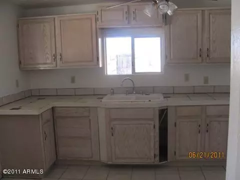 1702 W Baseline Rd, Phoenix, AZ 85041 photo 8