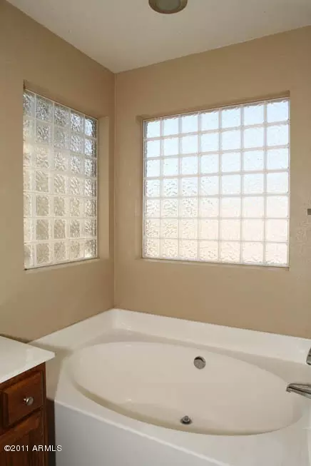 857 W Windhaven Ave, Gilbert, AZ 85233 photo 15