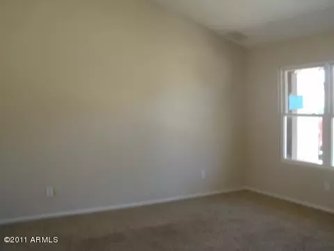 941 E Wickieup Ln, Phoenix, AZ 85024 photo 6