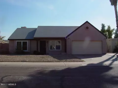 941 E Wickieup Ln, Phoenix, AZ 85024 photo 1