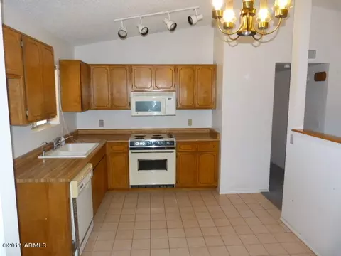 9225 E Dover St, Mesa, AZ 85207 photo 2