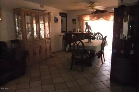 1929 E Caldwell St, Phoenix, AZ 85042 photo 3
