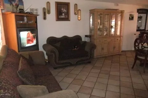 1929 E Caldwell St, Phoenix, AZ 85042 photo 2