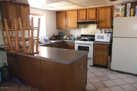1929 E Caldwell St, Phoenix, AZ 85042 photo 4