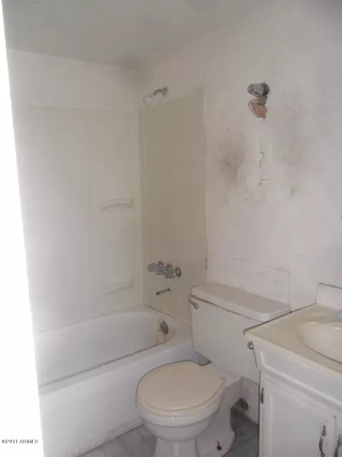 2233 E Sheraton Ln, Phoenix, AZ 85040 photo 15