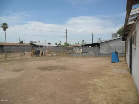 2233 E Sheraton Ln, Phoenix, AZ 85040 photo 23